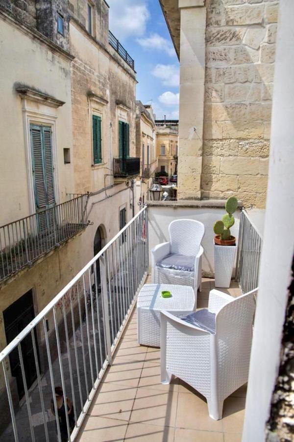 Convivo Apartment Palazzo Galateo - Private Rooftop Terrace Lecce Buitenkant foto