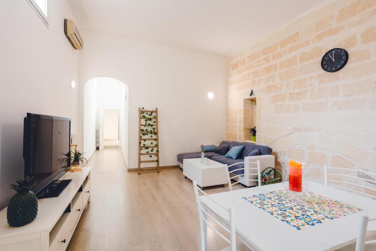 Convivo Apartment Palazzo Galateo Lecce Buitenkant foto