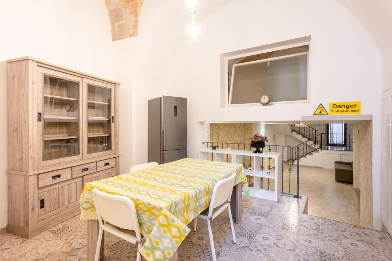 Convivo Apartment Palazzo Galateo Lecce Buitenkant foto