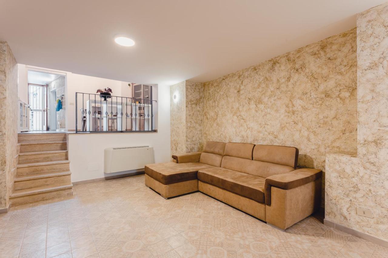 Convivo Apartment Palazzo Galateo Lecce Buitenkant foto