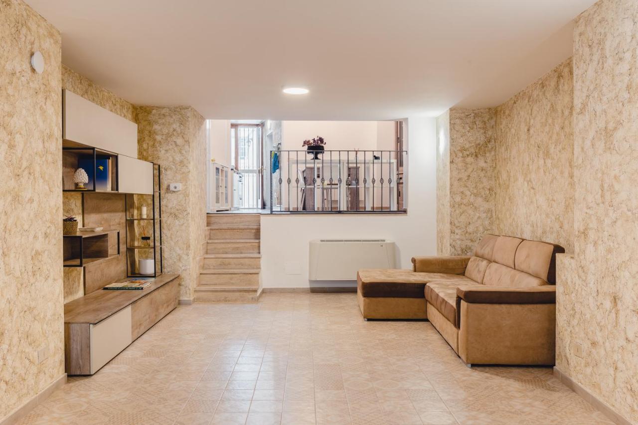 Convivo Apartment Palazzo Galateo Lecce Buitenkant foto