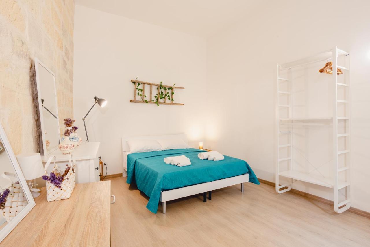Convivo Apartment Palazzo Galateo Lecce Buitenkant foto