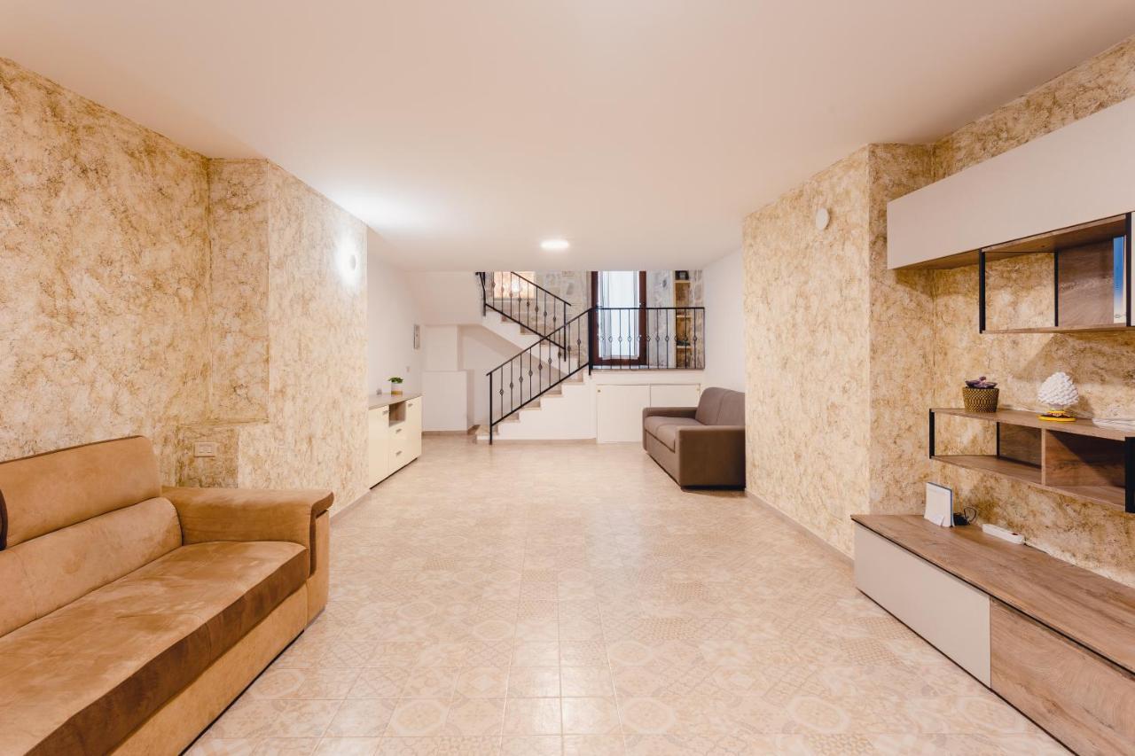 Convivo Apartment Palazzo Galateo Lecce Buitenkant foto