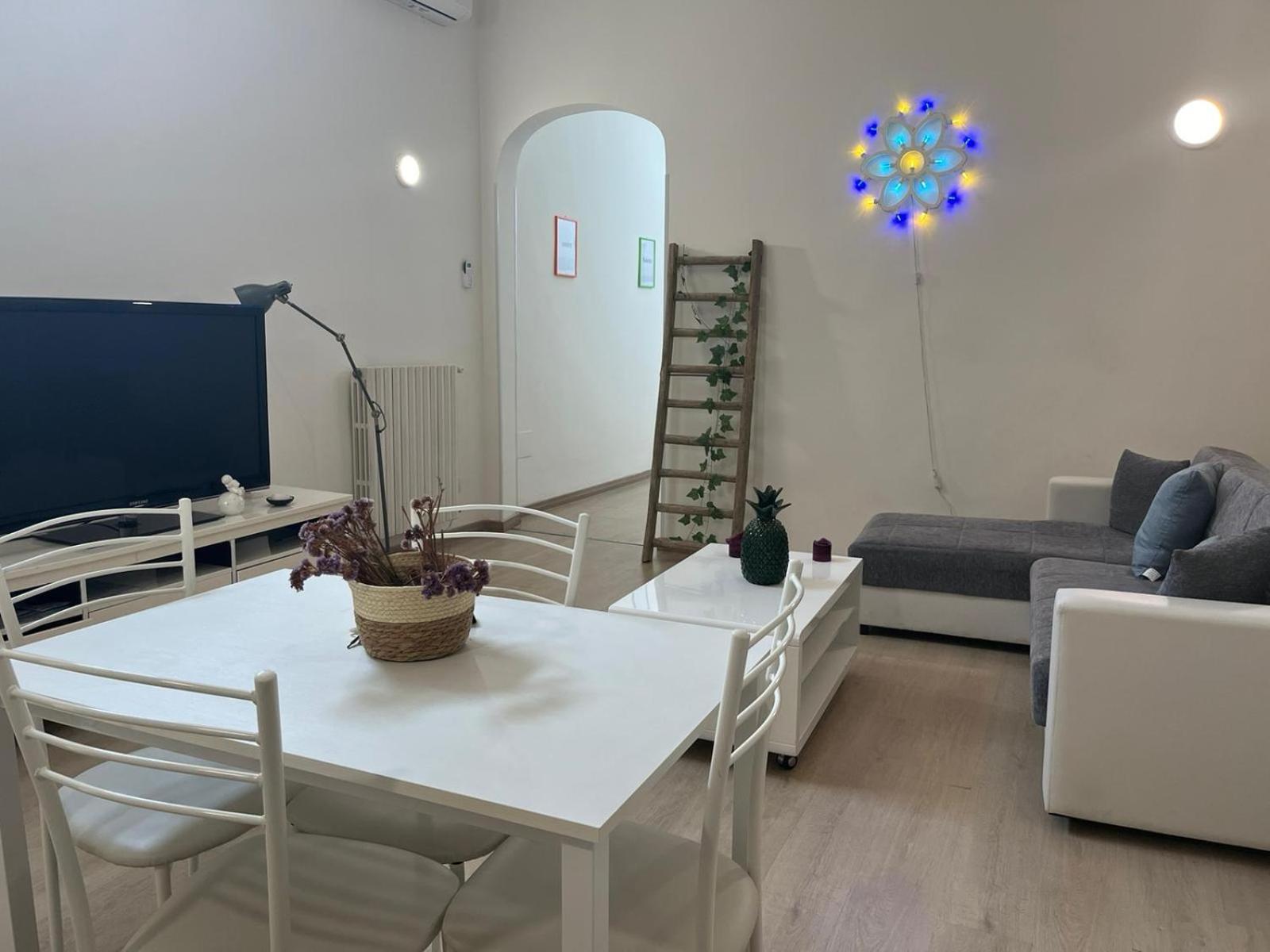 Convivo Apartment Palazzo Galateo Lecce Buitenkant foto